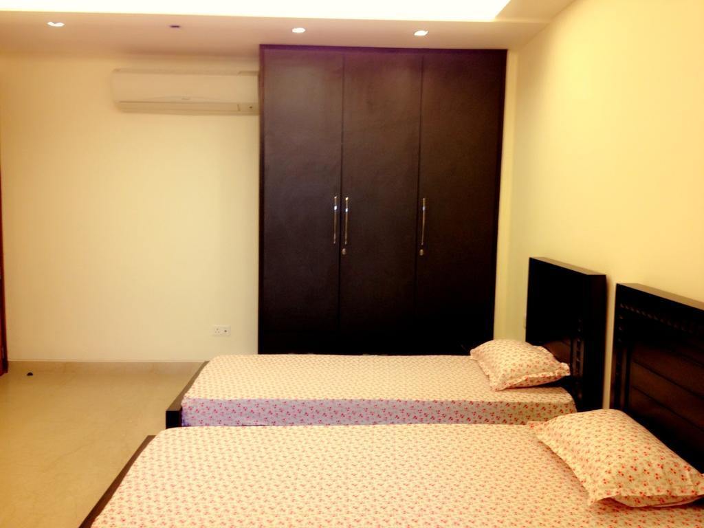 Woodpecker Service Apartments - Green Park New Delhi Extérieur photo