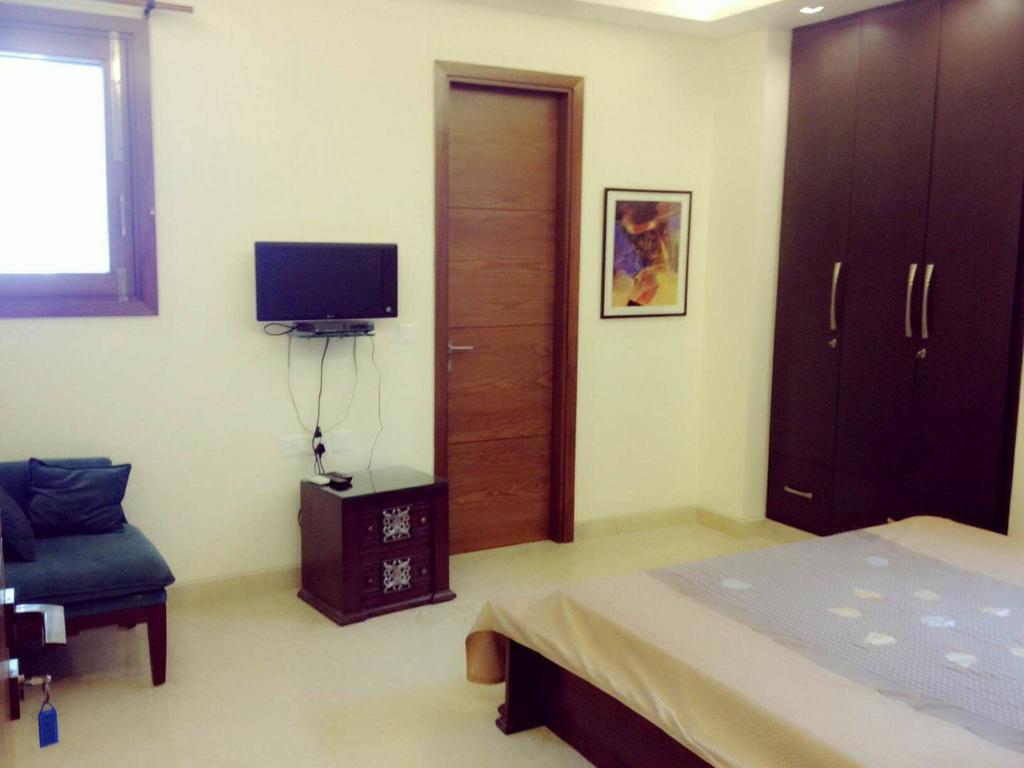 Woodpecker Service Apartments - Green Park New Delhi Extérieur photo