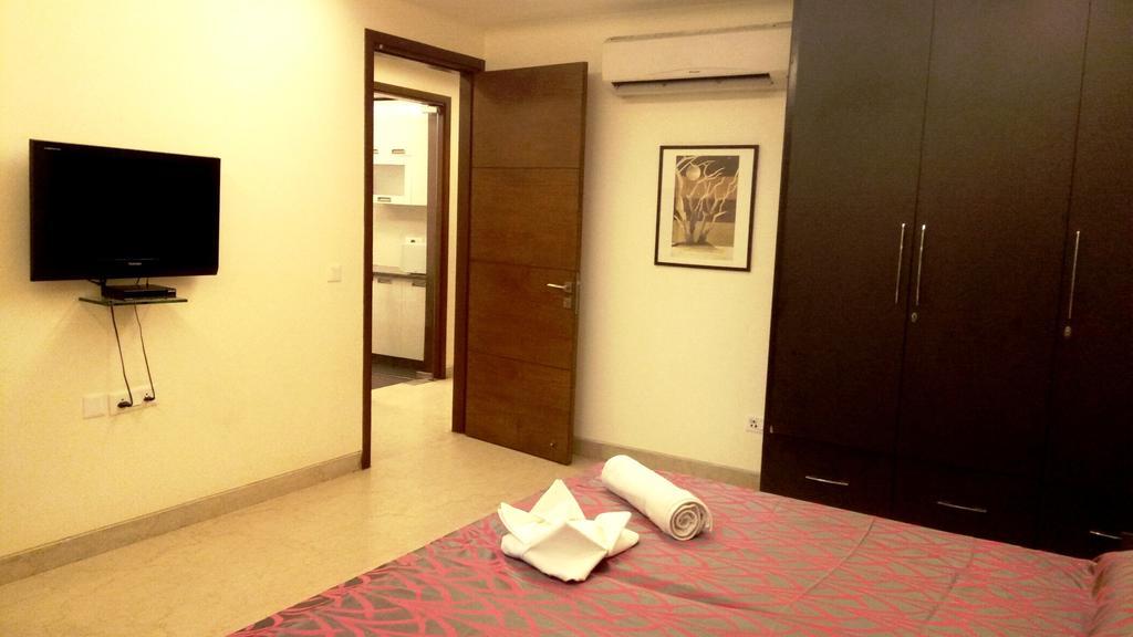 Woodpecker Service Apartments - Green Park New Delhi Extérieur photo