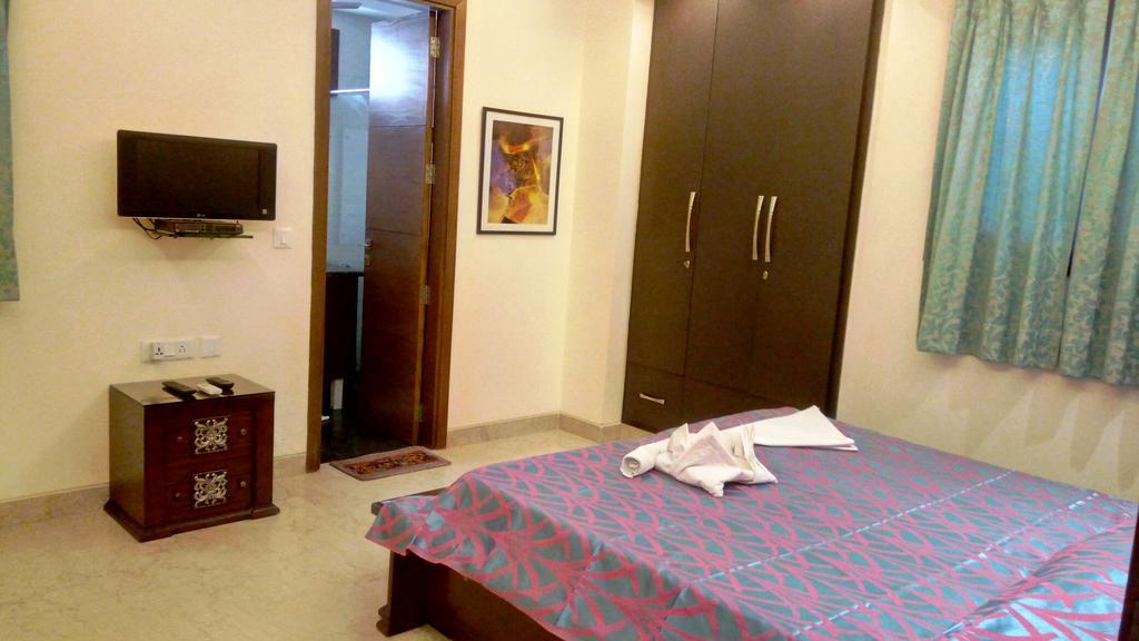 Woodpecker Service Apartments - Green Park New Delhi Extérieur photo